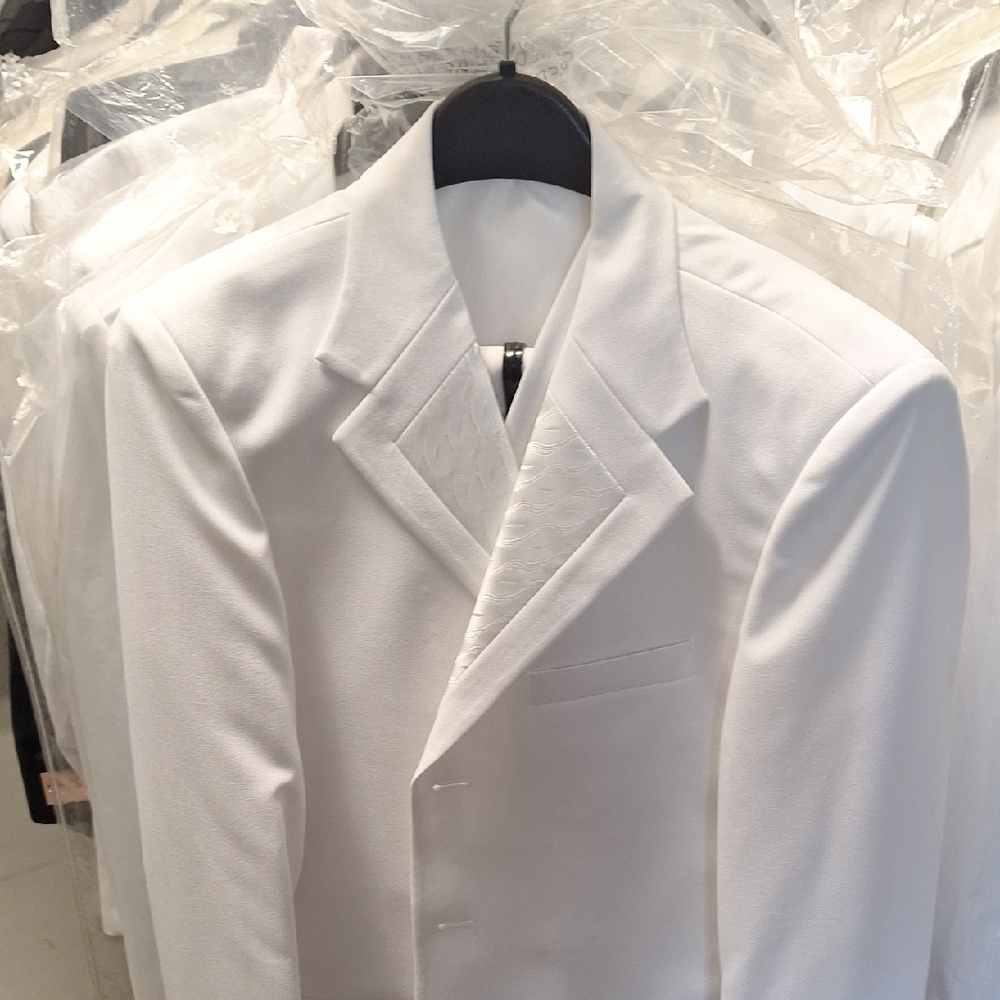Elegant White Boys Blazer